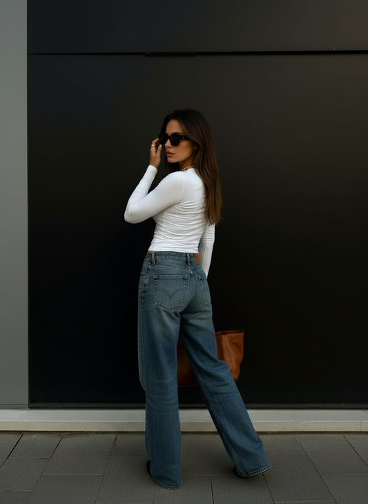 The Essential Sculpt Bluz - Saf Beyaz