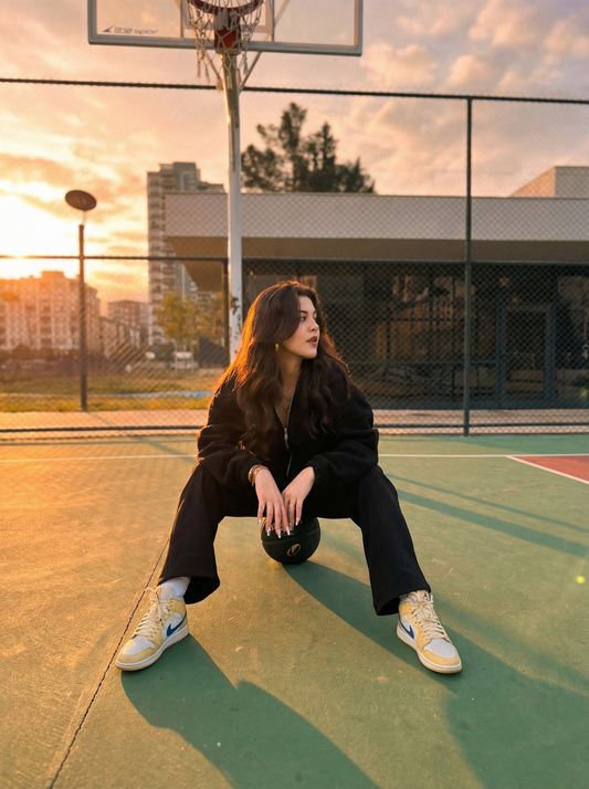 Siyah Crop Zip-Up & Palazzo Eşofman Takımı